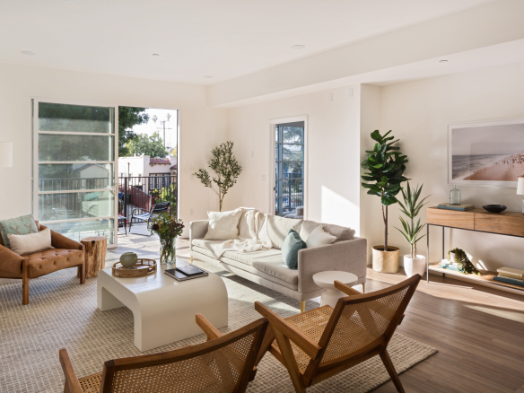 Ecco elmwood furnished rooms los angeles ca building photo