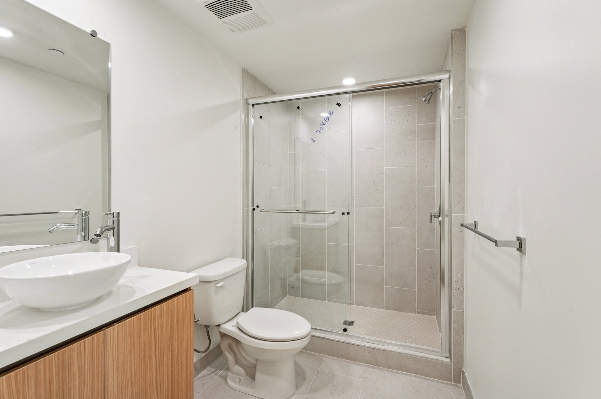 Brand photo 7