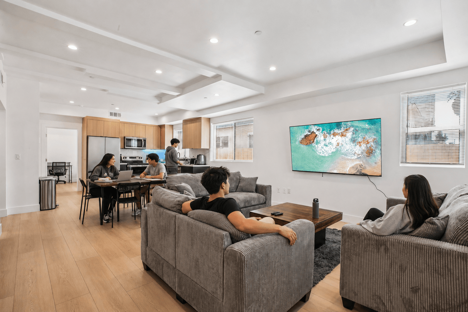 Brand-New Student Townhomes Near USC